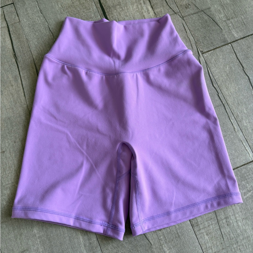P'tula Lavender High-Waisted Bike Shorts